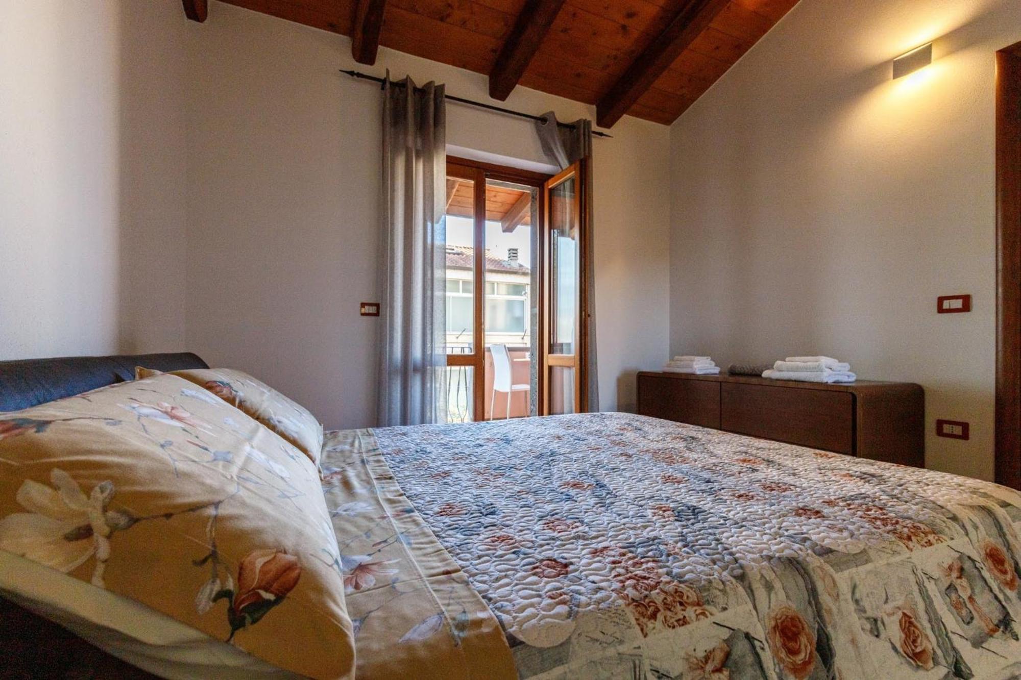 Апартаменты Casa Lilla 1 E 2 Ористано Экстерьер фото